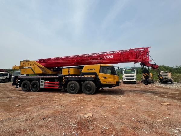 75 tonnes de grue de camion mobile N'importe quel puits rénové numéro 4 et avec service après-vente