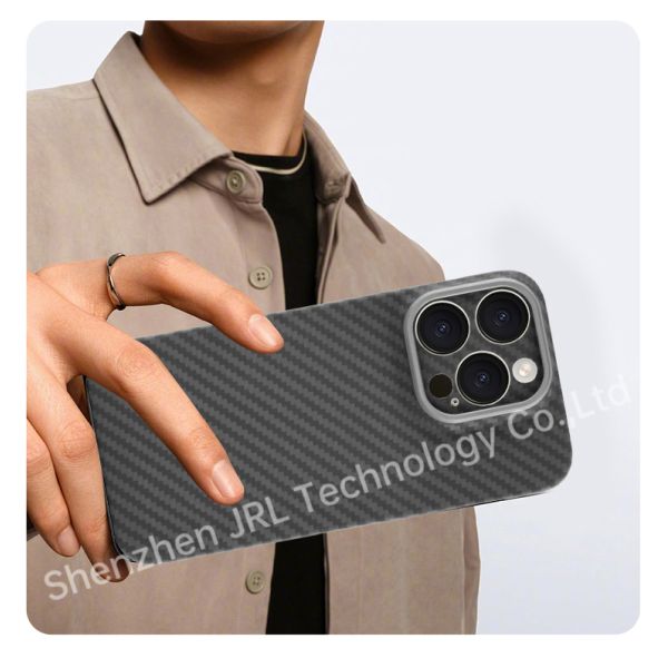 Customized Cutouts Magnetic Design Aramid Fiber Phone Case For iPhone 17 Pro Max