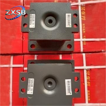 Sinotruk HOWO SITRAK Heavy Duty Dump Truck Rear Leaf Spring Rubber Seat Support Assembly AZ9725520683