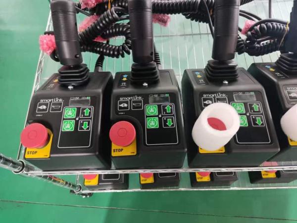 Boîte de commande de nacelle à ciseaux à entraînement hydraulique Genie 137633GT