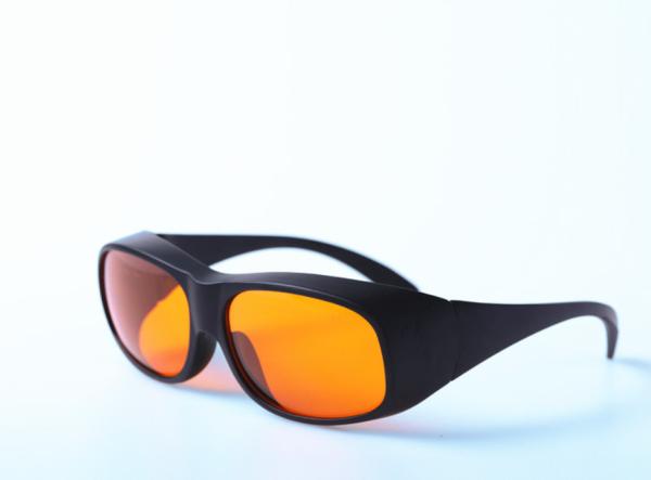 GHP-1  200-540nm Green Laser Protective Glasses For Laser Alignment, Laser Medical Treatment, Laser Industry Etc.