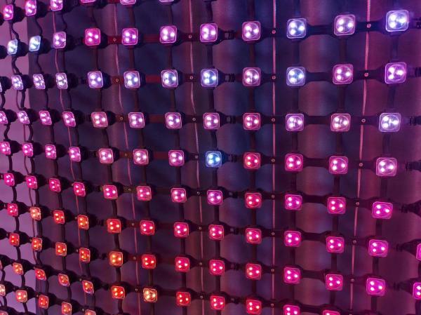 1m*1m LED Mesh Screen 70% Transparency Rate P50 Pixel Pitch LED Screen ODM OEM