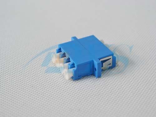4 Ways with Flange LC / UPC Blue house Fiber Optic Adapter To High wearable