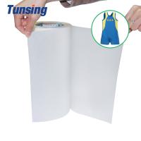 Revêtement déclencheur de l'alimentation en papier de tissu de fonte de colle de film de l'épaisseur 0.05mm de libération chaude imperméable d'auto-collant