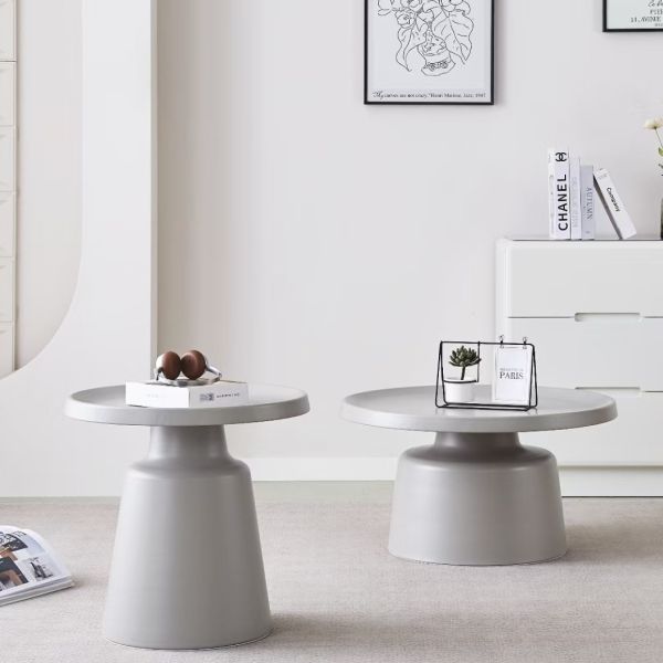 Nordic Modern Minimalist Round Metal Coffee Table for Small Spaces Portable Sofa Side & Center Table for Home or Office