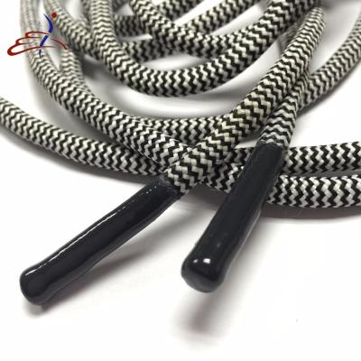 Cordel personalizado preto e branco de silicone com pontas embaçadas