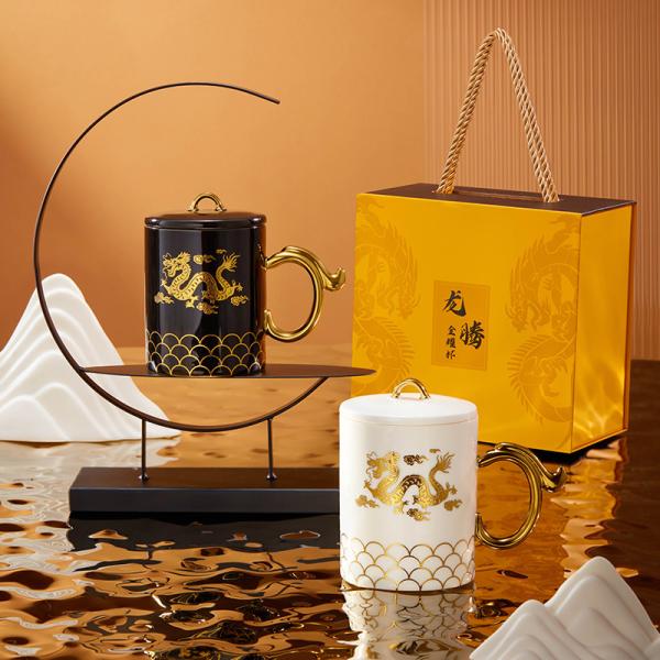 Taça de café cerâmica pintada à mão em estilo caixa de presente para presente de aniversário