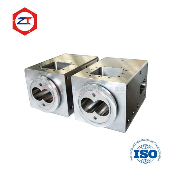 0.02mm Tolerances Twin Screw Extruder Parts For α101 Extrusion Machine Screw Barrel