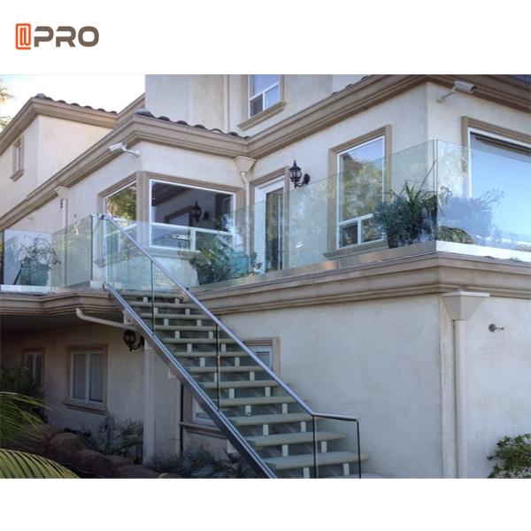 ISO9001 Aluminum Glass Balustrade Systems Stairs Aluminium Railing