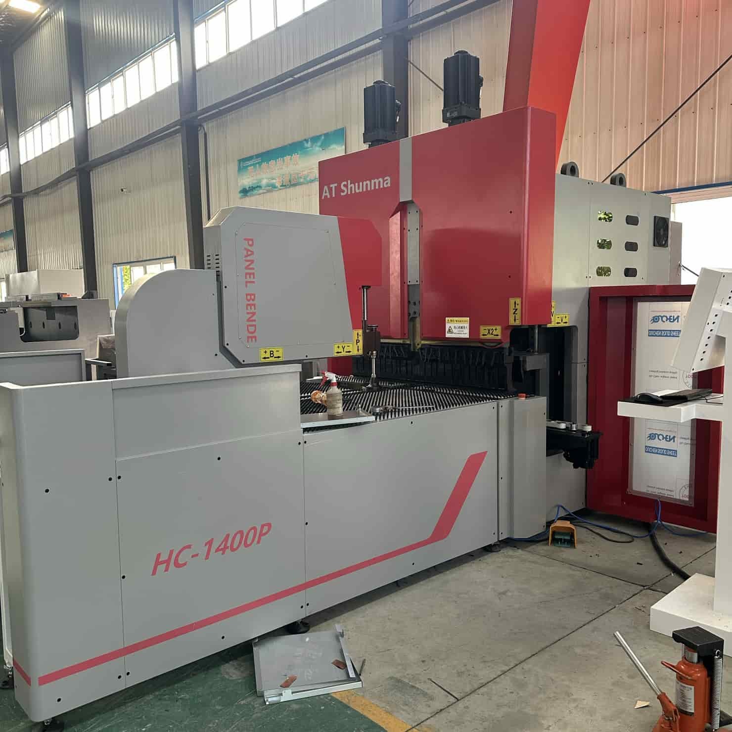 Automatic CNC Panel Bending Machine For Sheet Metal Bending