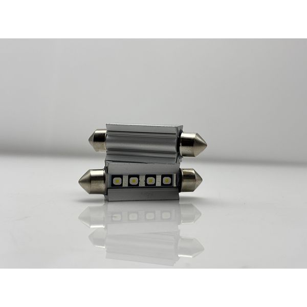 39mm 6SMD 3030 300lm Automotive LED Festoon Light Bulb Super Bright