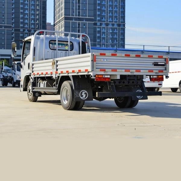 Shacman 4*2 Standard Truck   Commercial Truck  Fence Truck