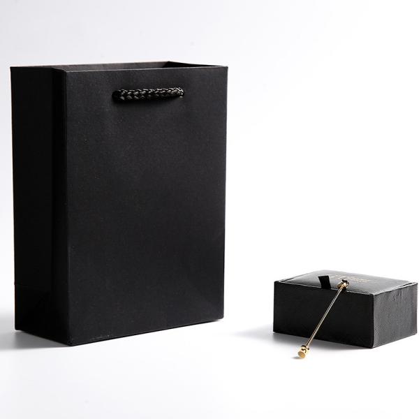 Acessórios de metal personalizados amarelos para coleção de roupas de luxo para homens