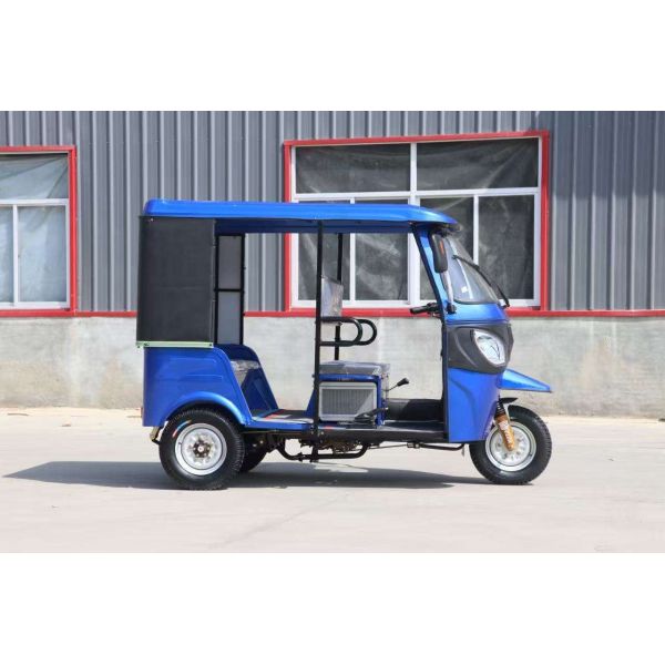 HOT Relieve Passenger-carrying Gasoline Powered Tricycle Tuk Tuk Petrol Motorcycle