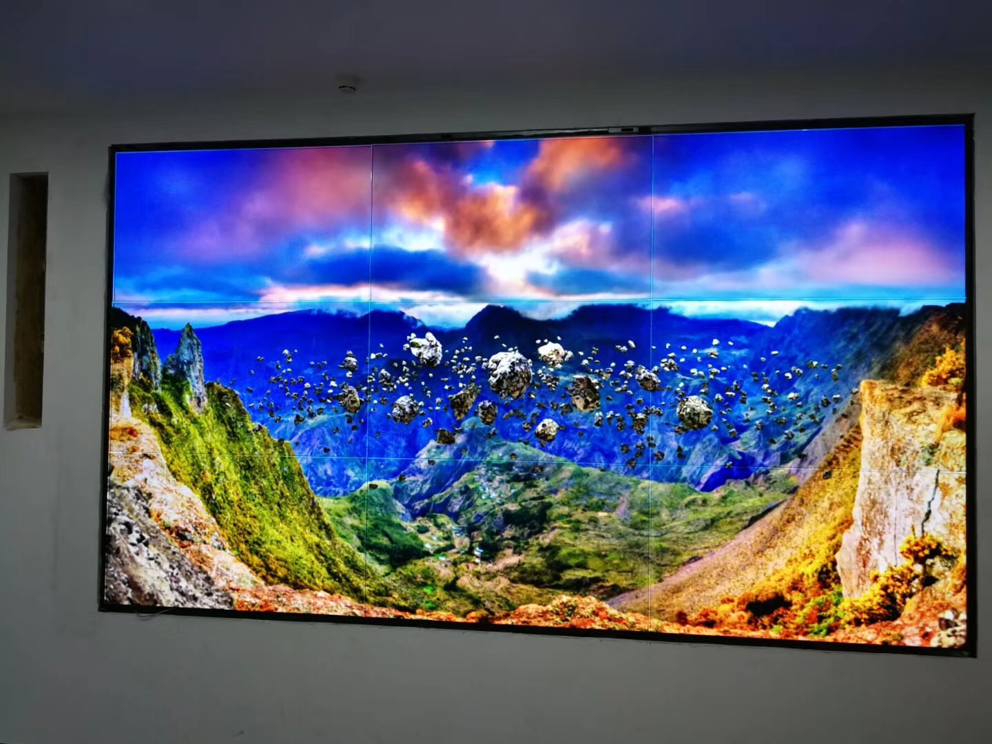 Безшовный Мульти-экран настенного дисплея 3x3 LCD видео- рекламируя видео- стену