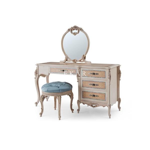 Classic Hand Carved Luxury Wooden Dressing Table With Mirror