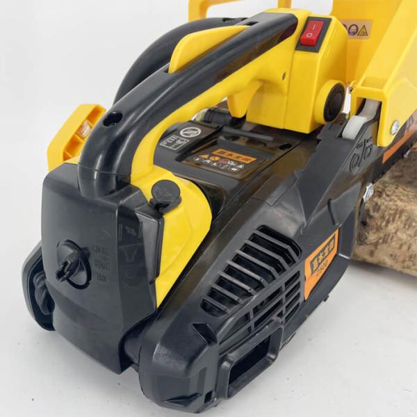 Outils de jardinage de haute qualité 2500 Mini tronçonneuse à gaz Petite 25CC