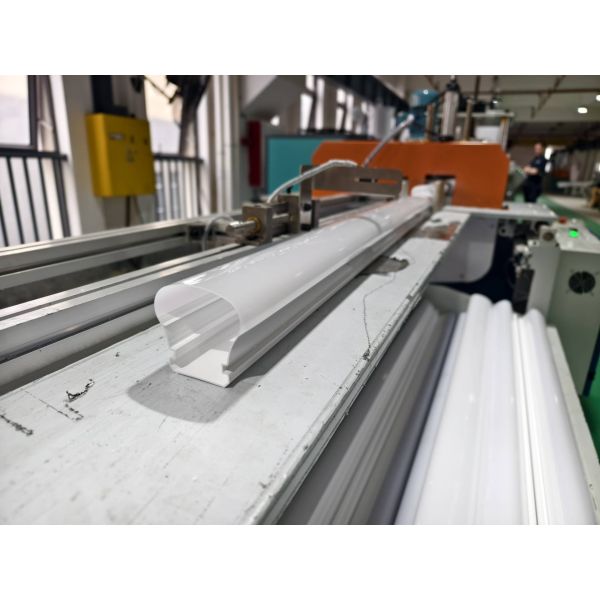 PC PMMA Lampshade Extrusion Production Line, PC LED Tube Light Extrusion Machine