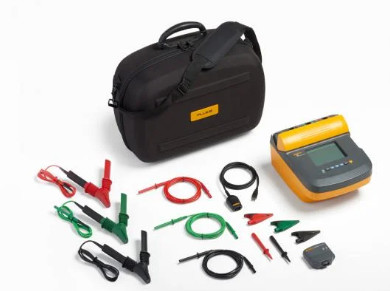 Fluke 1555 FC 10kV Insulation Tester with Wireless Data Collection and CAT IV 600V Safety Rating