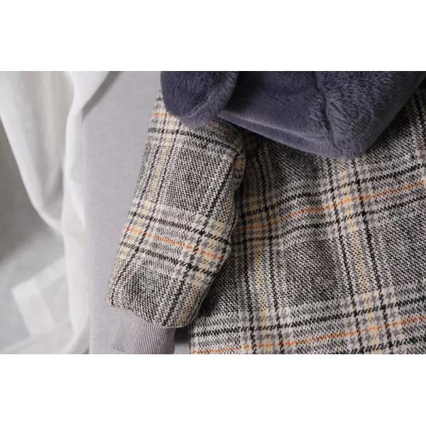 Embroidered 1.1M Childrens Winter Jackets Outdoor Coats Hooded Cotton