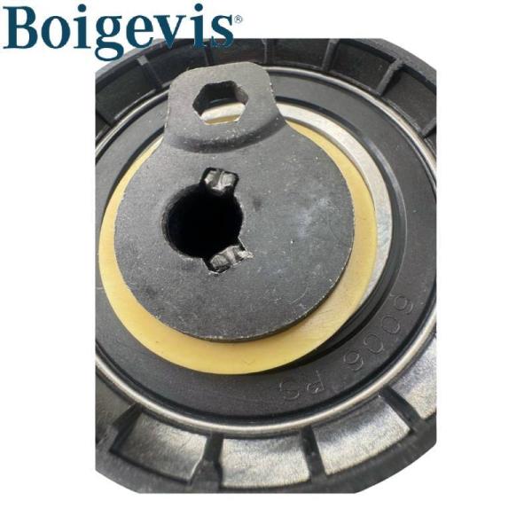 La polea de tensión 030109243N es un tensión de cinturón accesorio aplicable a los modelos de 1.4 ′′ 1.8L de Volkswagen Polo, Golf, Etc Audi A3 Etc Y SEAT Ibiza Etc desde 2009 hasta 2018, incluidos los de EA111