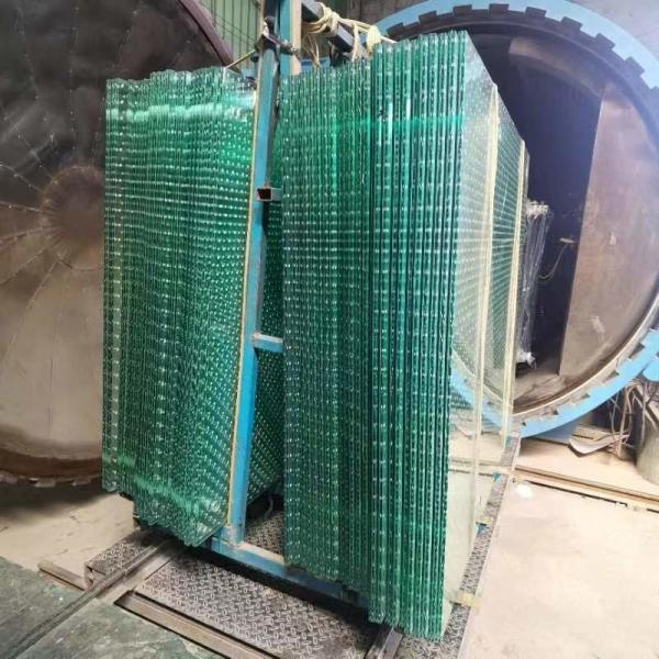 10.76mm-84mm Toughened Flat Curved Clear Laminated Decorative Building Glass