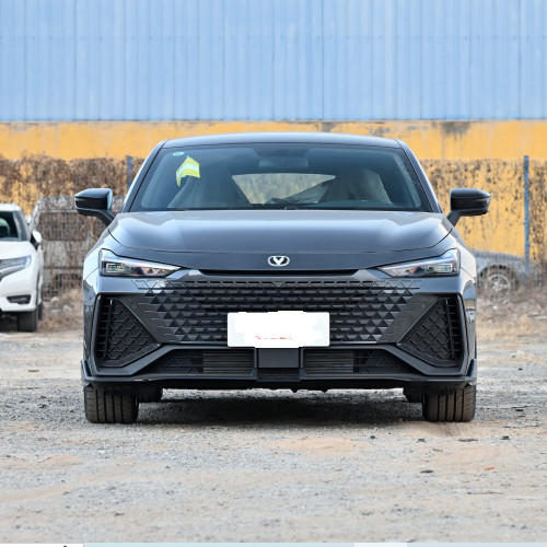 Chang автомобиль хэтчбека автомобиля бензина седана превосходной версии 1.5T UNI-V 2022 компактный