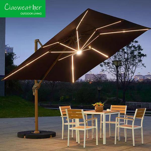 Couleur personnalisée Meubles d'extérieur modernes Jardin Patio Parapluie pour hôtel et restaurant