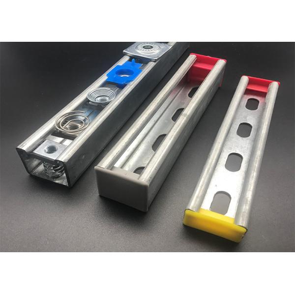 Трубопровод 25x25mm крышки квадратной трубы канала распорки PVC резиновый