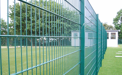656 Double Wire Mesh Fence and 868 Double Wire Fence