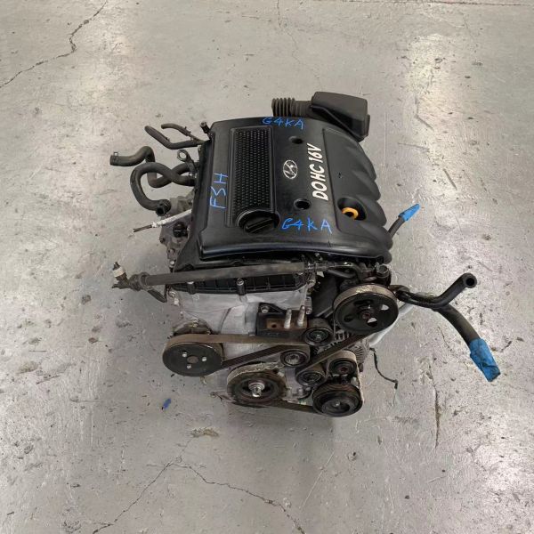 Used Gasoline Engine Boutique 4 Cylinder G4KA Engine Sale for Hyundai