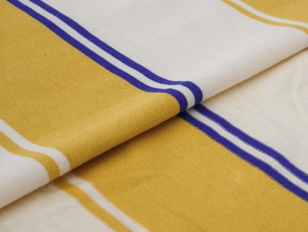Peau douce - Tissu en maille rayée agréable pour t-shirt