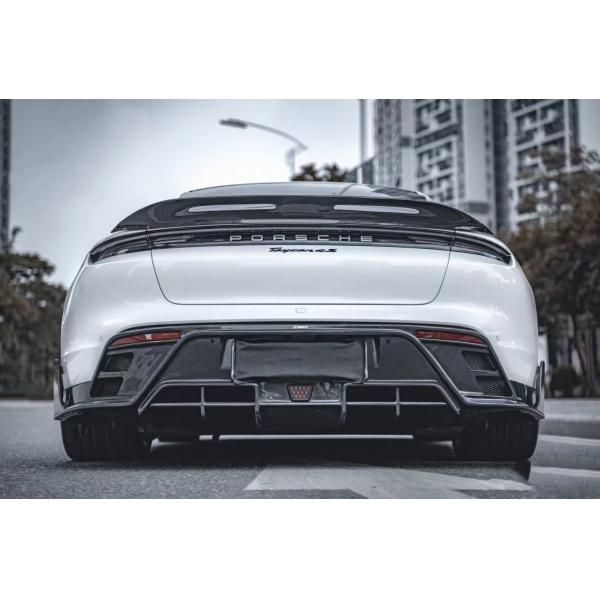 Nouveau produit pour Porsche Taycan Kit de carrosserie en fibres de carbone Taycan large carrosserie avant pelle jupe latérale spoiler diffuseur