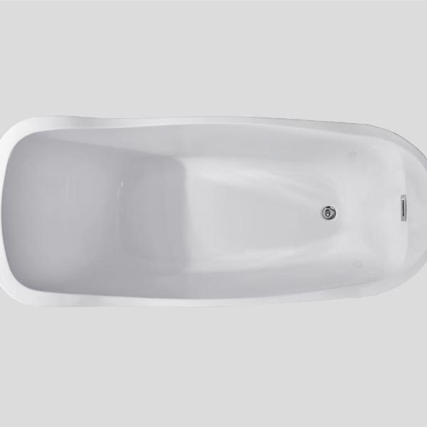Une baignoire en acrylique avec des instructions d'installation