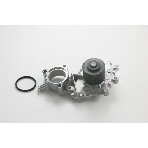 Toyota Land Cruiser 2000-2002 Car Water Pump 16100-69545/16100-69395