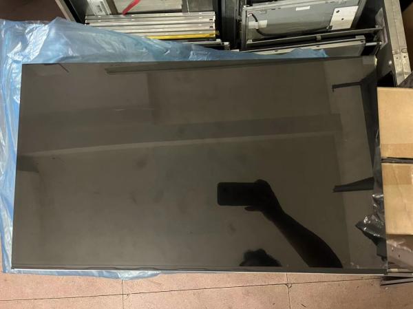 LM270WF7-SSD3 LG Affichage 27.0  1920 ((RGB) × 1080, 250 (cd/m2) Affichage LCD industriel