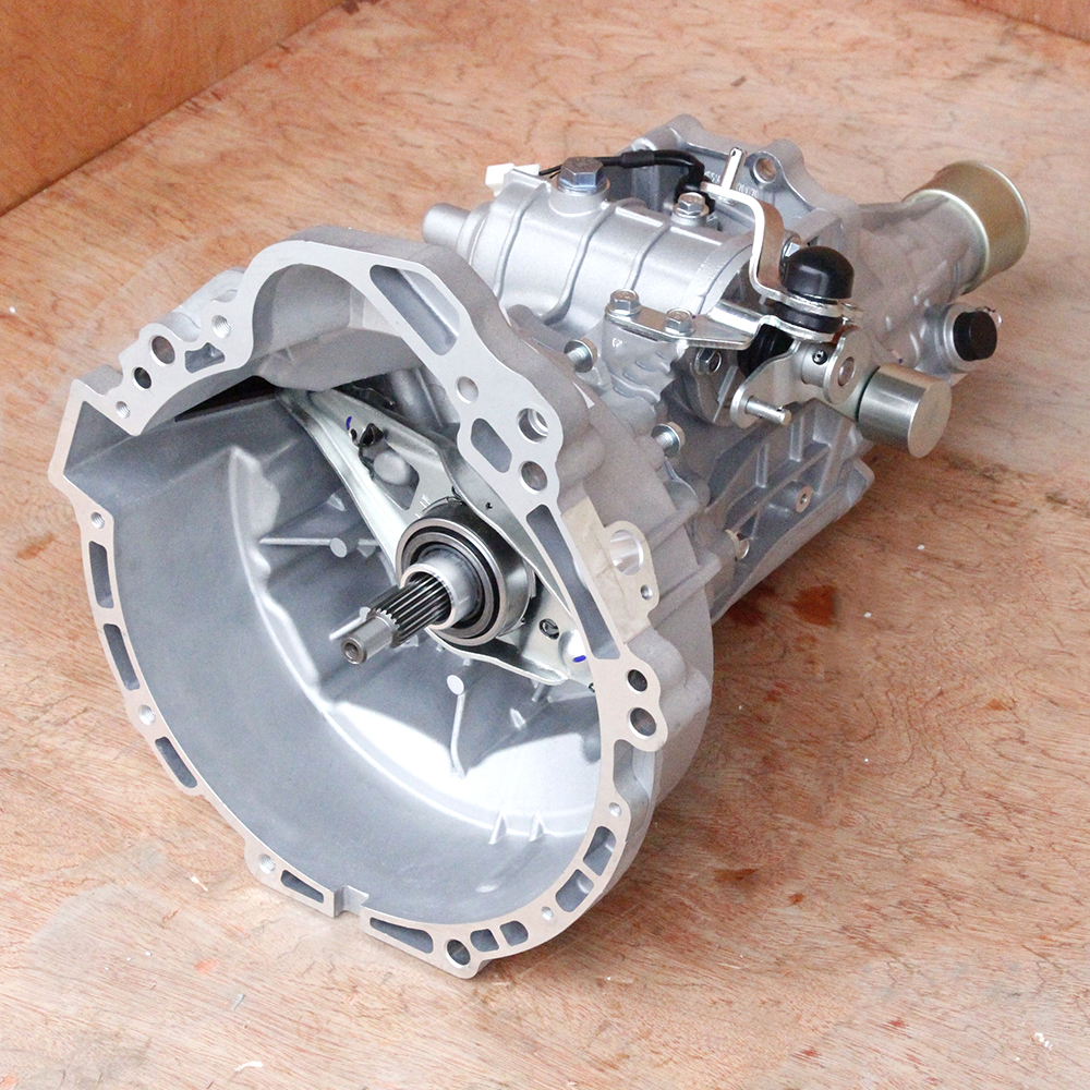 Zpartners MR514E01 JMR515C01 MR5T15E01 Manual Transmission Assembly Gearbox for Jinbei Hiace Lifan Fengshun Brilliance CG14 Engine OEM Auto Parts Replacement