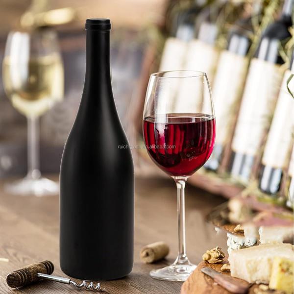 Custom Matte Black Glass Bottle for Liquor 500ml 700ml 750ml Capacity Super Flint Glass Material