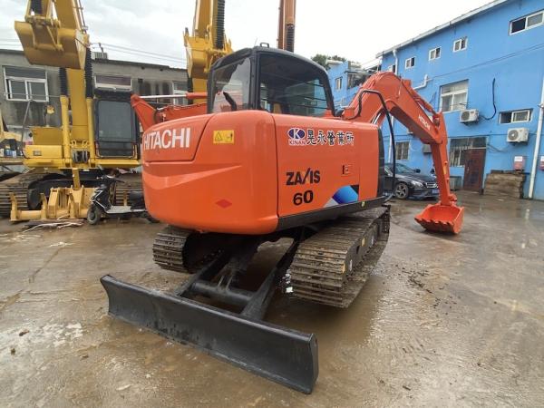 6 Ton Original Japan Used Hitachi ZX60 Crawler Excavator With 40.5KW Engine Power And 0.22m3 Bucket Capacity