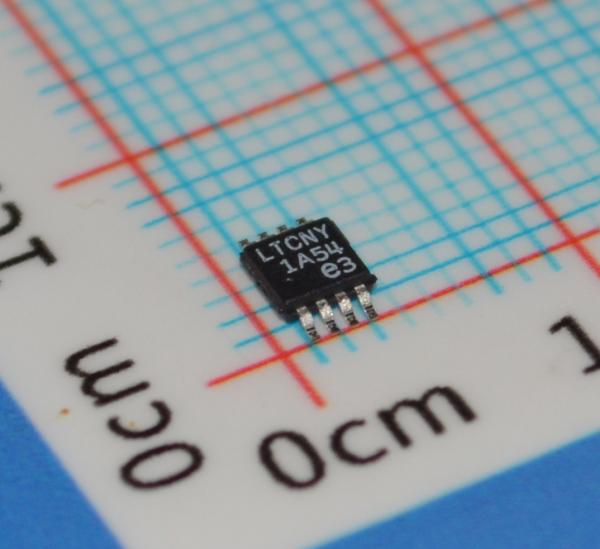 LT3505IMS8E#PBF Convertisseur CC/CC double 3,6-36V Entrée 2,5A/1,6A Sorties 1,2MHz Fréquence Réglable Sync Soft-Start 8-MSOP -40°C à 125°C Faible Ondulation