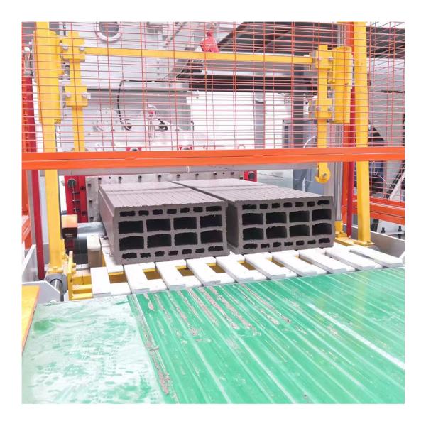 固体/空洞/穴を掘ったレンガの生産と互換性のある自動粘土レンガ挤出機