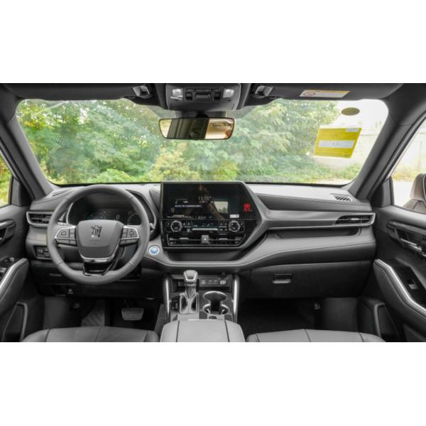 Автомобиль 2023 наградной версии четырехколесного привода КРОНЫ KLUGER 2.5L HEV ТОЙОТА средний