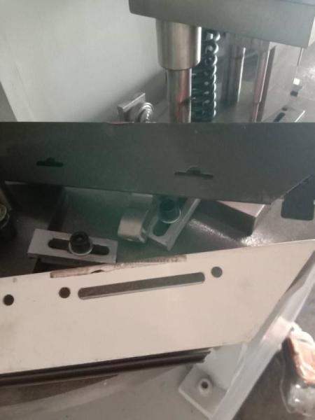 Punching Aluminum Window Door Machine 1000X880X1400mm