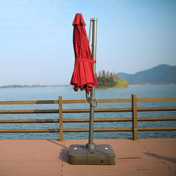 Modern Design Aluminum Pole Outdoor Sun LED Light Patio Roma Parasol for Garden Shade