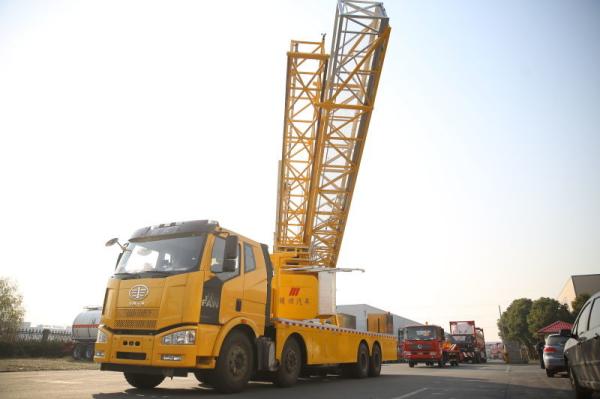High Stability 22m Under Bridge Inspection Unit Rental Volvo 8X4 Electrohydraulic Systems