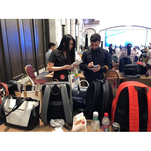 Guangzhou Amzbean Bag & Accessories Co, Ltd.