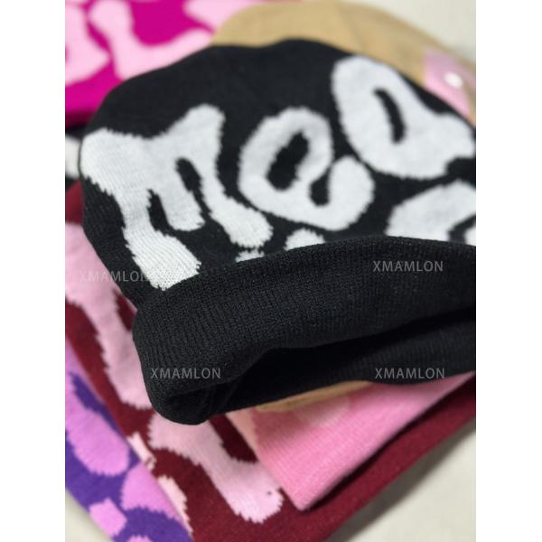 Dome Style 100% Acrylic Jacquard Winter Custom Woven Pom Pom Beanie Hat for Cold Days