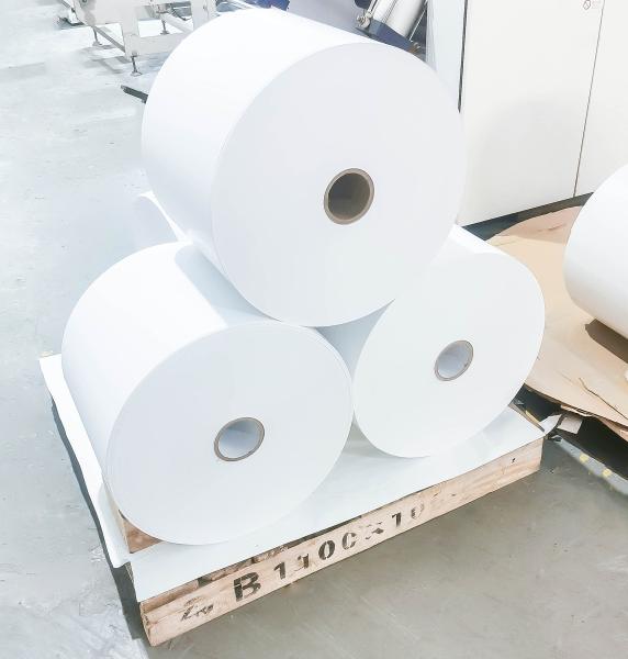Oil Glue White BOPP Label Material , BOPP Synthetic Paper 50μ Face Thickness