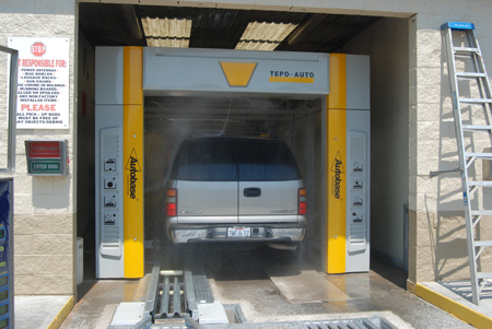 American hydraulic motor conveying express car wash system in USA