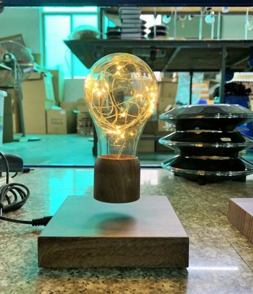 factory sale magnetic levitation floating bottom lamp light night lamp for gift decor